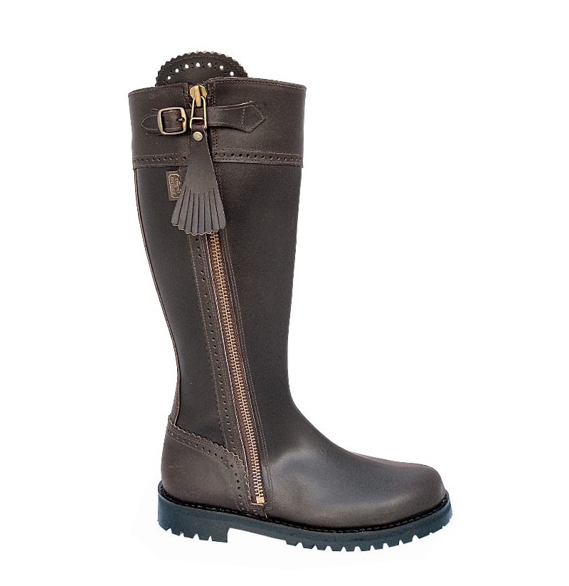 knee boots hunting