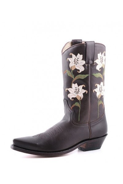 flower embroidered cowboy boots