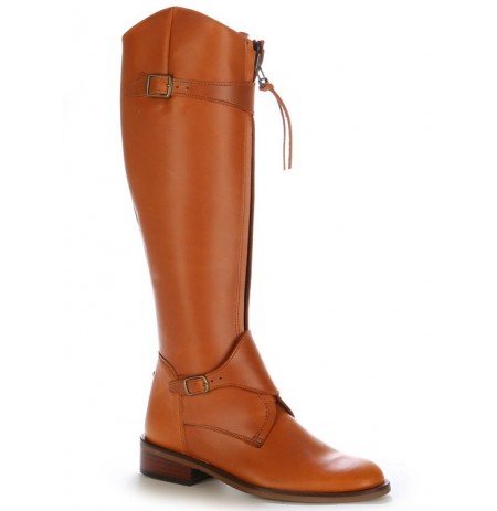 Natural leather boots with bridles