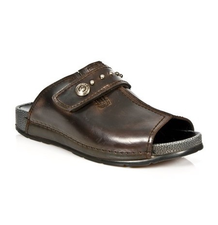 Brown leather sandals for men