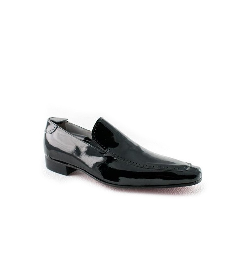 black casual shoes without laces