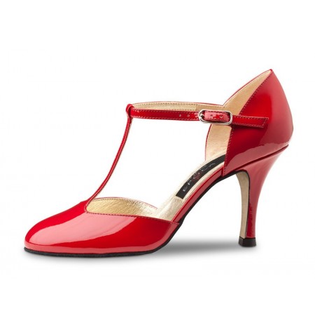 Red patent pump shoe