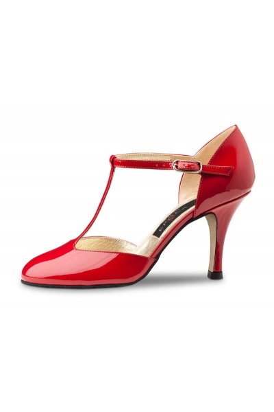 Red patent pump shoe