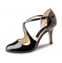 Black patent leather pump 