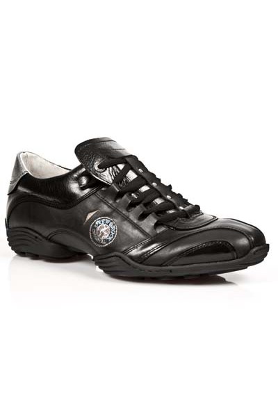 Black leather man sneaker shoe