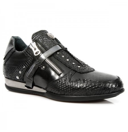 Black snakeskin leather sneakers