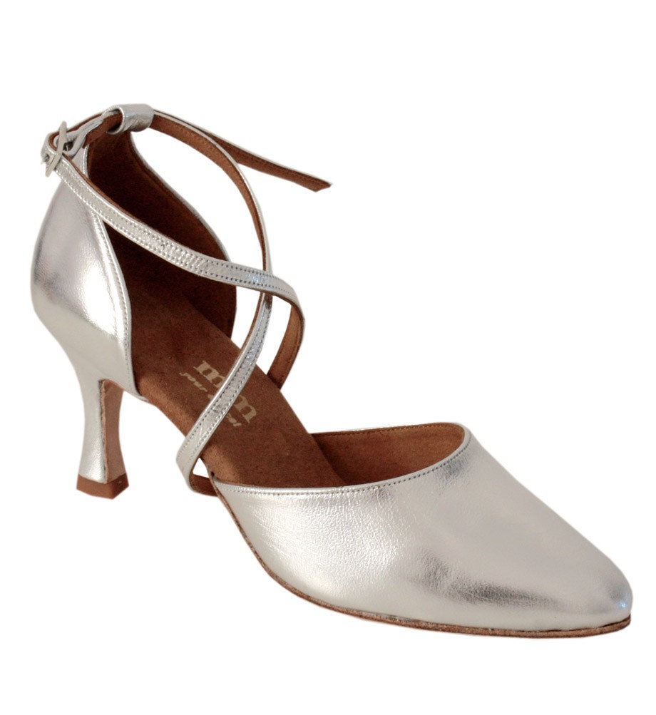 TRENDY SHINY SILVER HEELS FOR DANCING Cute silver leather dance shoes for  women