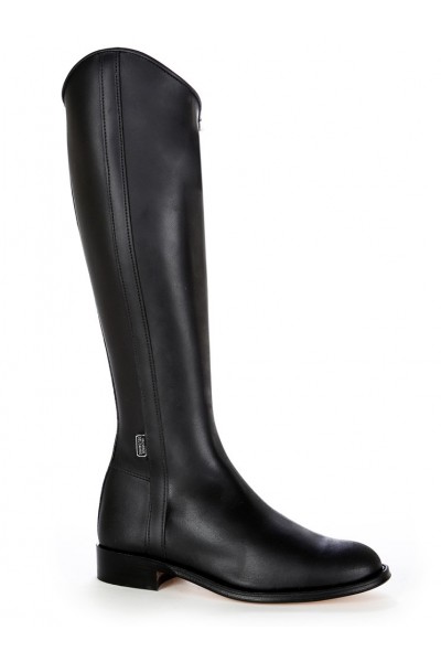 Classical black leather dressage boot Classical black leather dressage boot