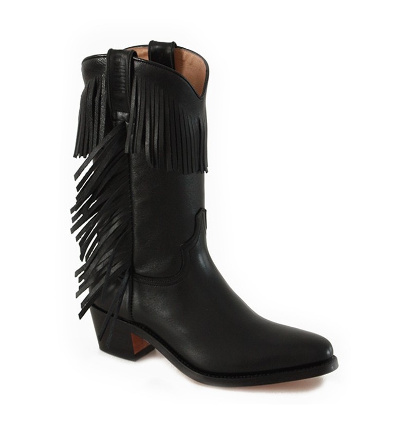 black cowboy boots with fringe