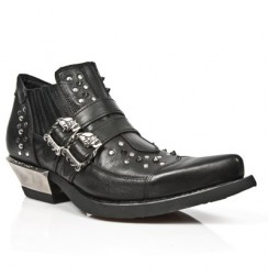 Black leather studded rock shoes