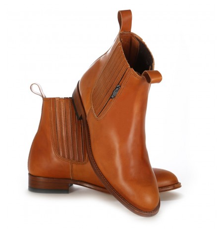 Woman boots camel leather