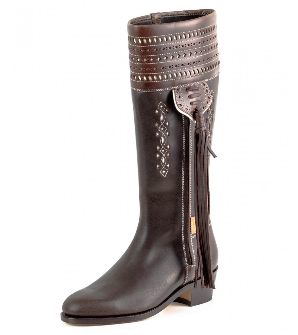 Traditional spanish horse riding boots 