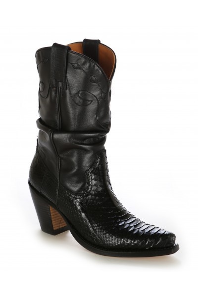 ladies snakeskin cowboy boots