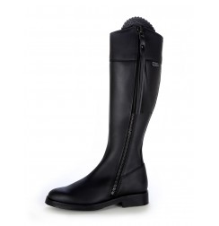 Made to measure black oiled leather riding boots