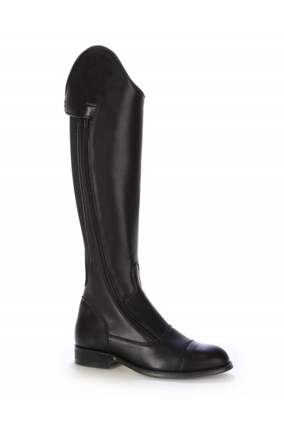 horsebackriding boots