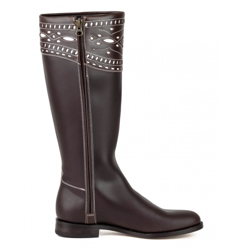 Brown leather horse riding boots with spanish patterns Unique spanish ...