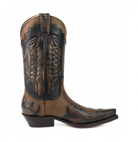 Elegant two-coloured leather Mexican cowboy boots