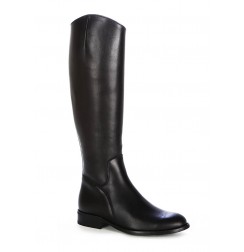 Black leather riding boots for women