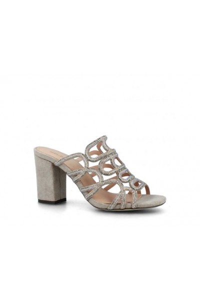 Ladies glamourous evening shoes with diamonds Ladies glamourous evening shoes with diamonds