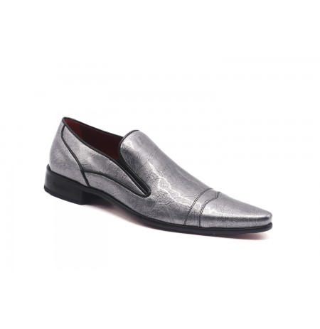 Lead patent leather shoes for men without laces