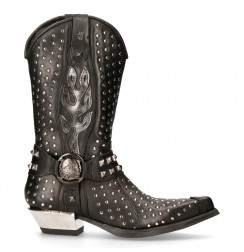 Black leather studded rock cowboy boots for men with steel heel